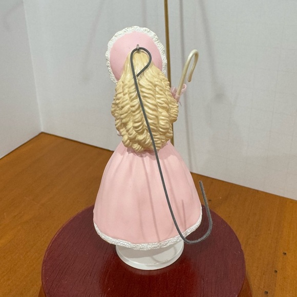 Barbie as little Bo peep ornament 1996 hallmark collectable - Picture 4 of 5